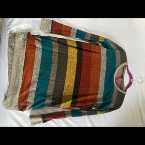 Women’s long sleeve top